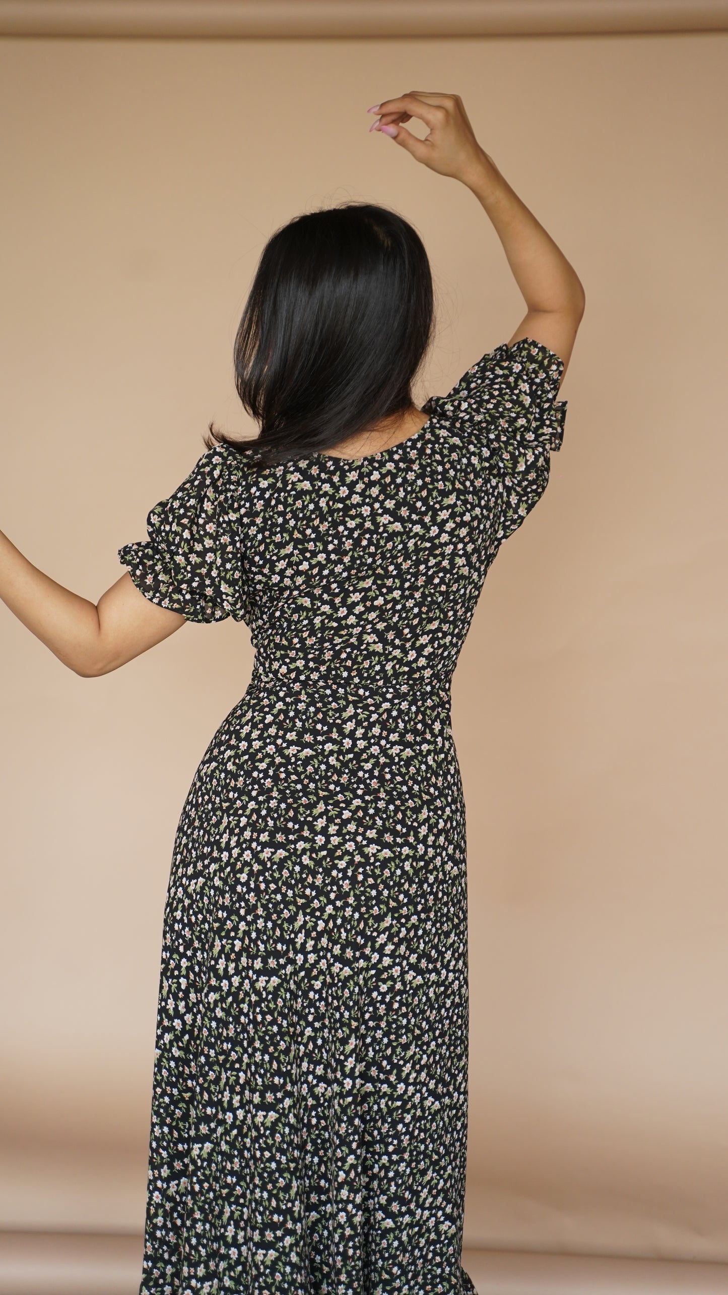 DARK FLORAL LONG DRESS