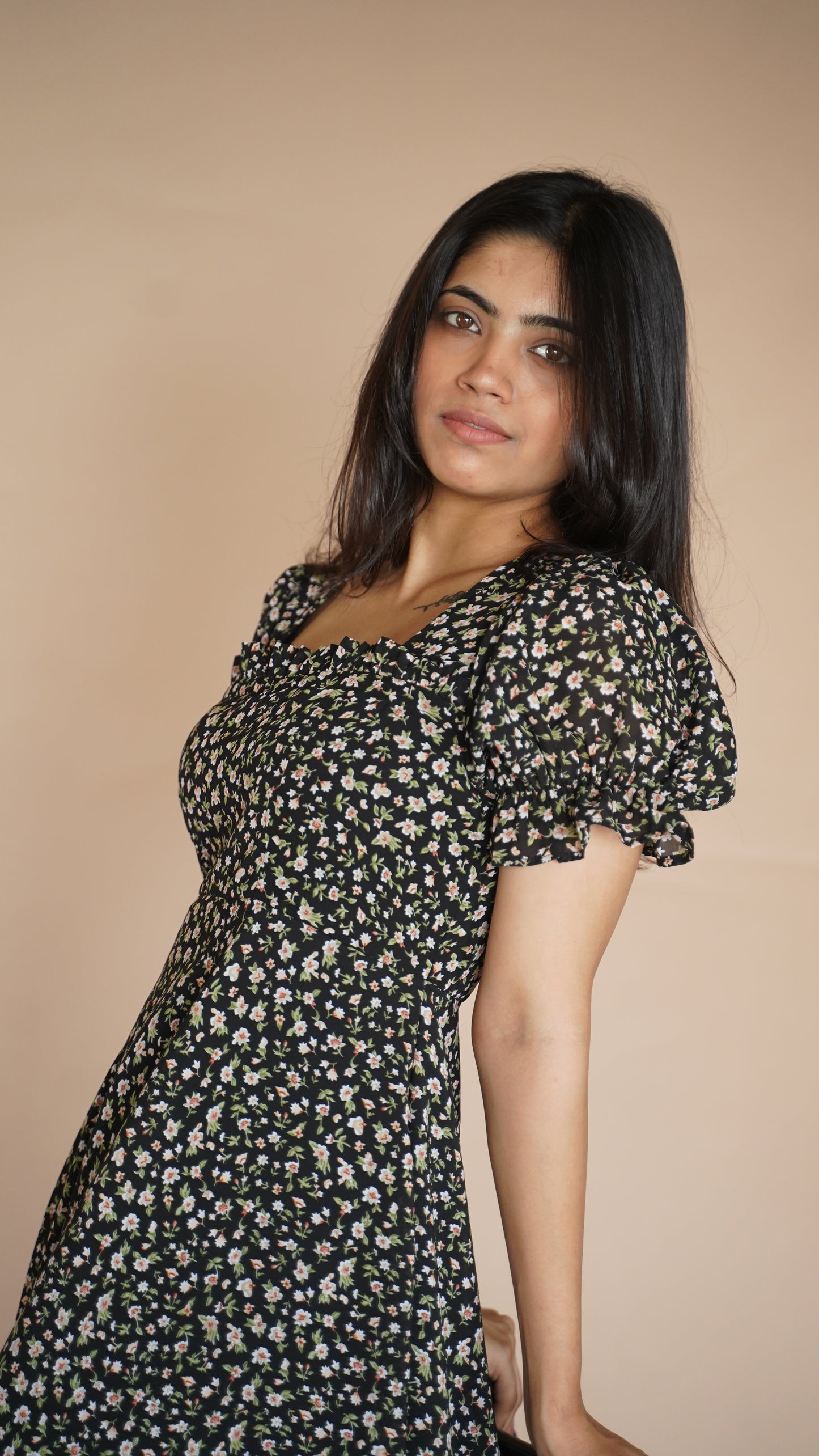 DARK FLORAL LONG DRESS