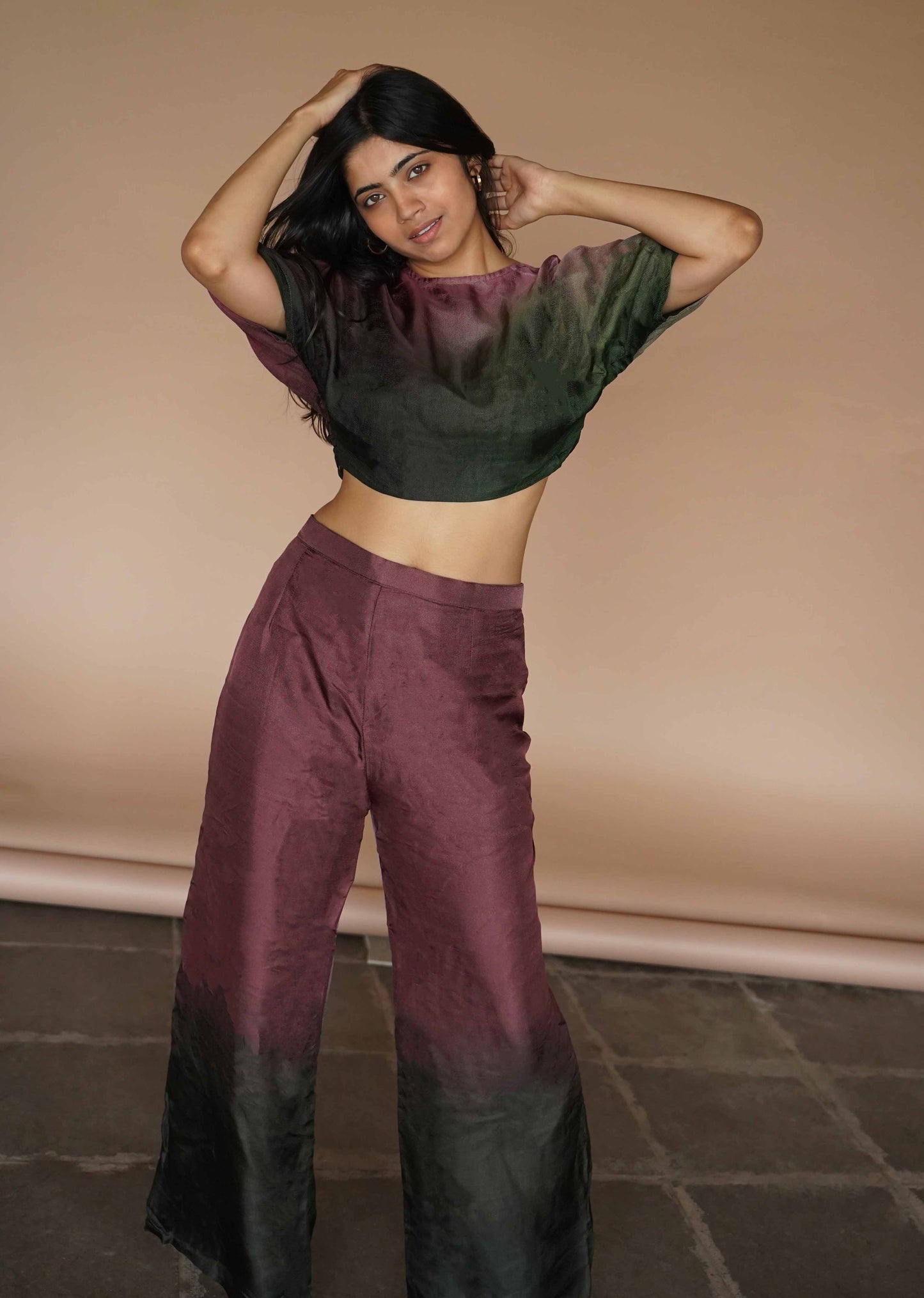 REVERSIBLE SHADED KNOT TOP - WINE SHADED