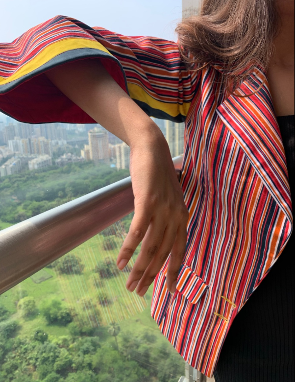 STRIPED BLAZER WITH SLITS