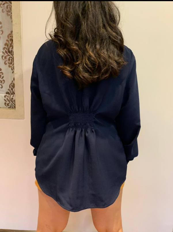 SHIRT SMOCKED AT THE BACK