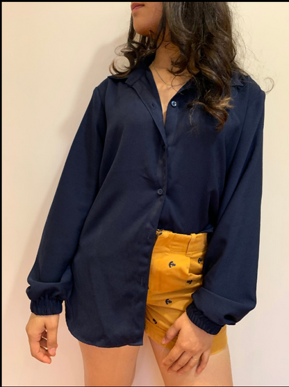 SHIRT SMOCKED AT THE BACK